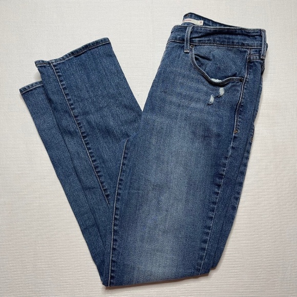 Levi's Denim - Levis Medium Washed Mid Rise Skinny Jeans (31)